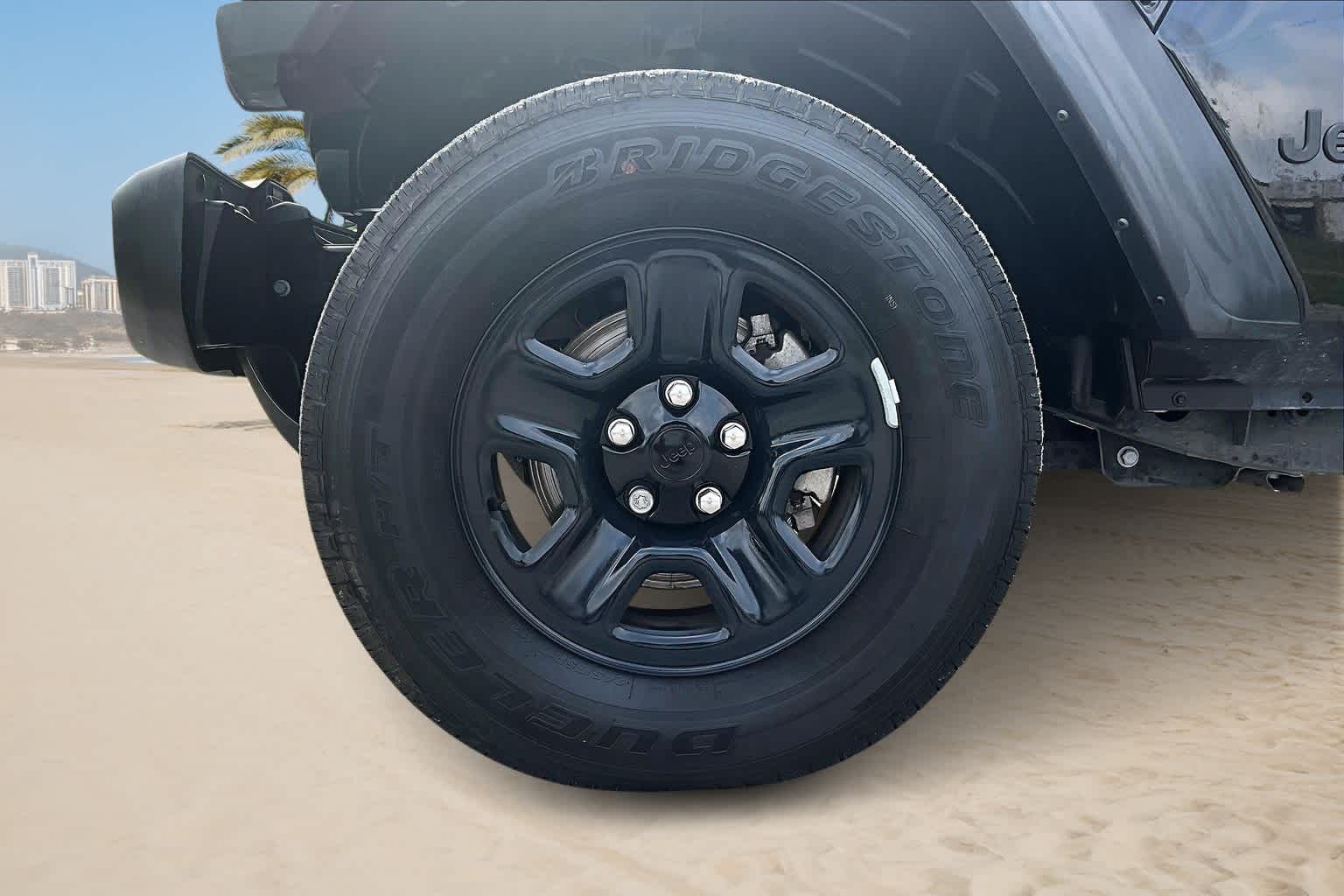 Thumbnail: 2024 Jeep Gladiator - 7