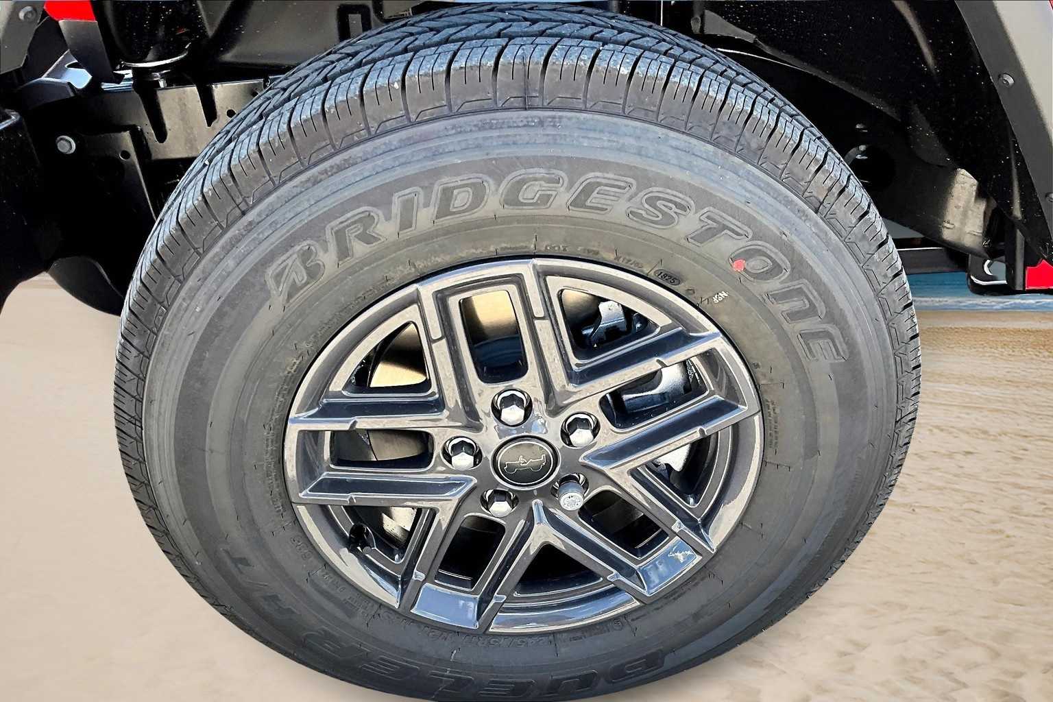 Thumbnail: 2025 Jeep Gladiator - 7