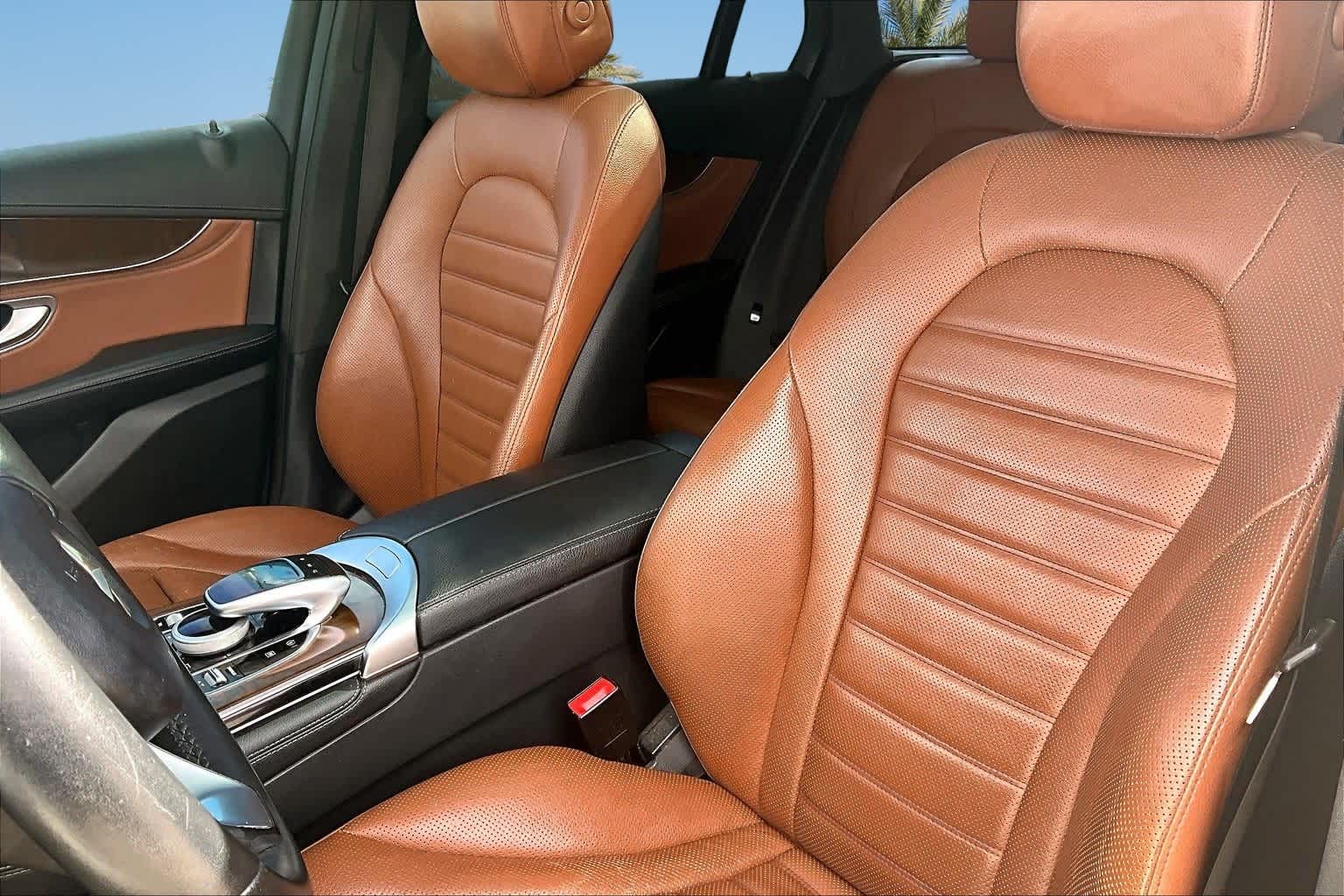 Thumbnail: 2017 Mercedes-Benz GLC - 11