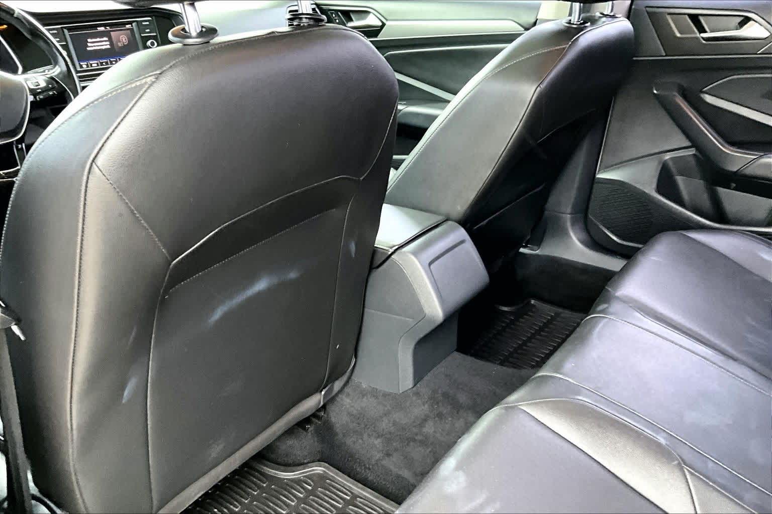 Thumbnail: 2019 Volkswagen Jetta - 10