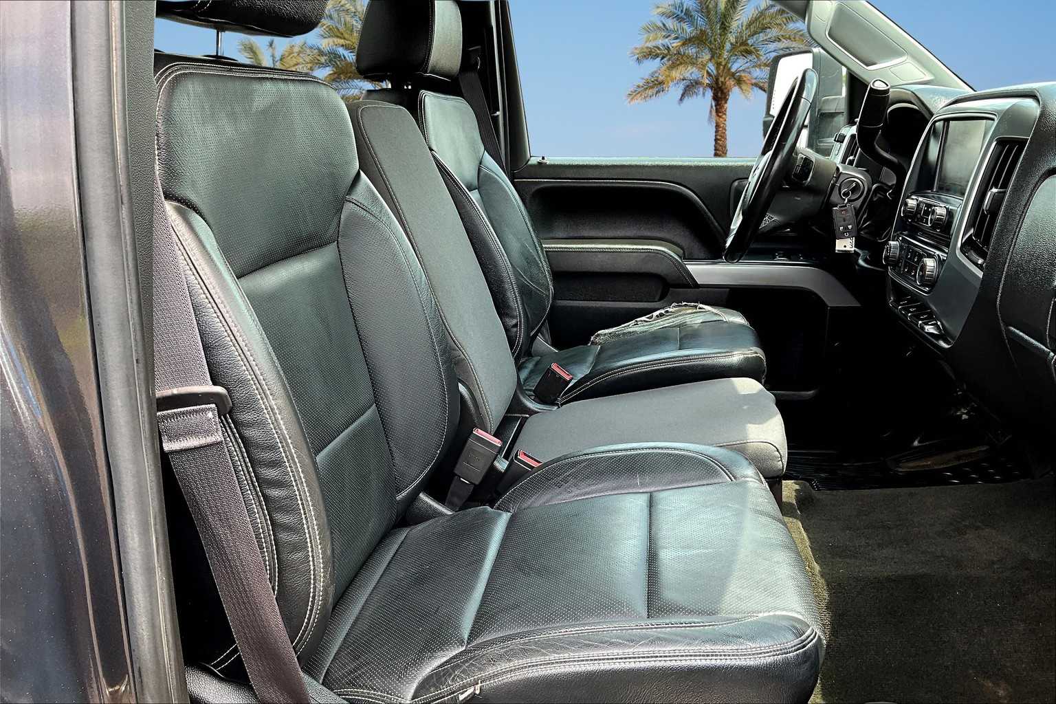 Thumbnail: 2015 Chevrolet Silverado 3500 - 7