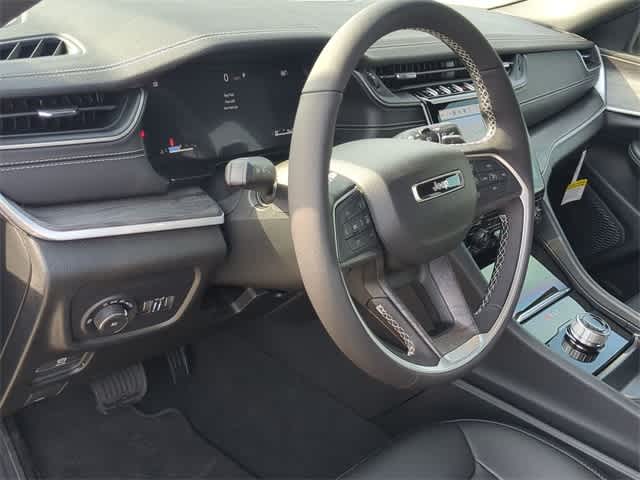 Thumbnail: 2025 Jeep Grand Cherokee - 10