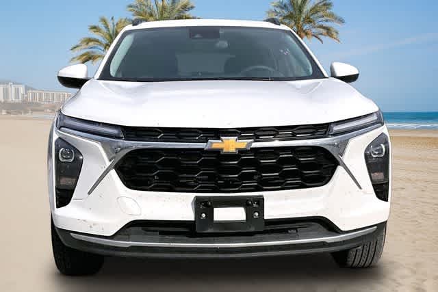 Thumbnail: 2025 Chevrolet Trax - 5
