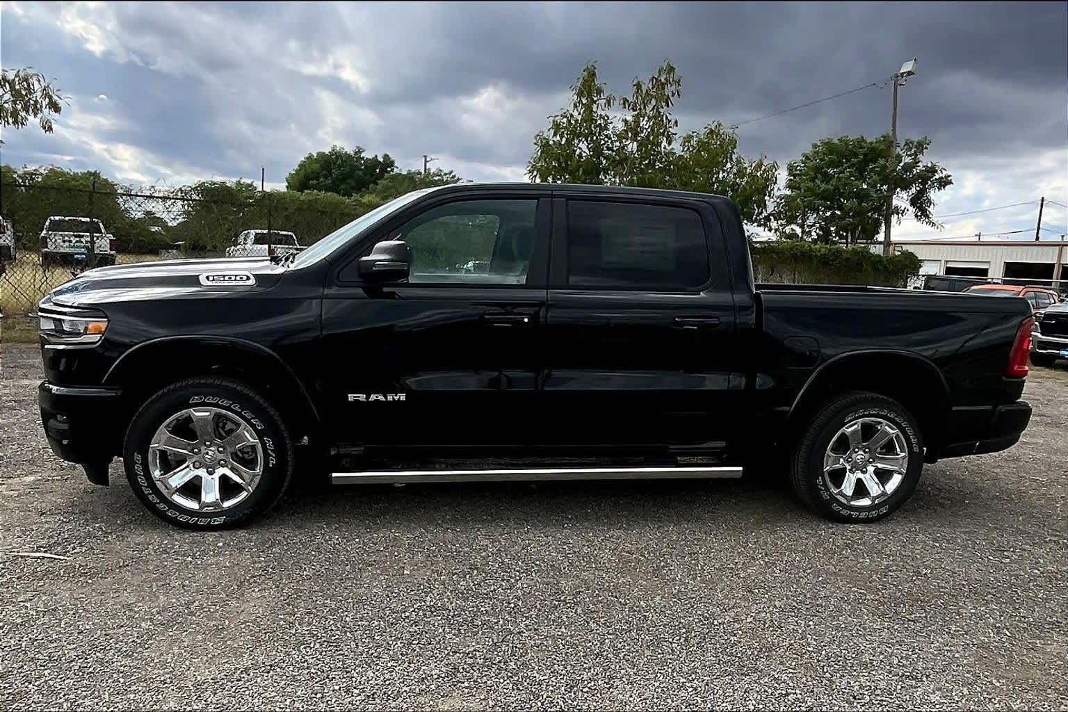 Thumbnail: 2026 RAM 1500 - 3