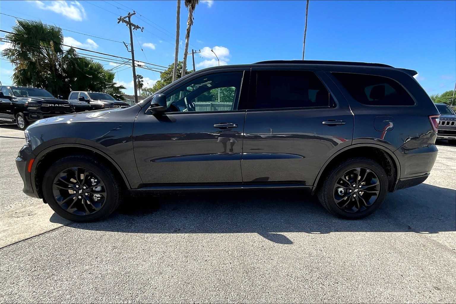 Thumbnail: 2026 Dodge Durango - 3