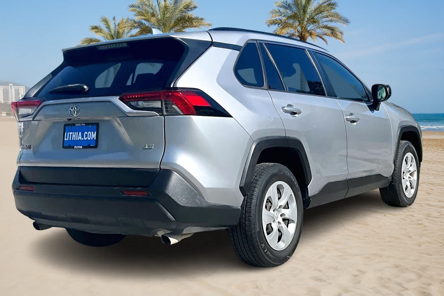 Thumbnail: 2019 Toyota RAV4 - 20