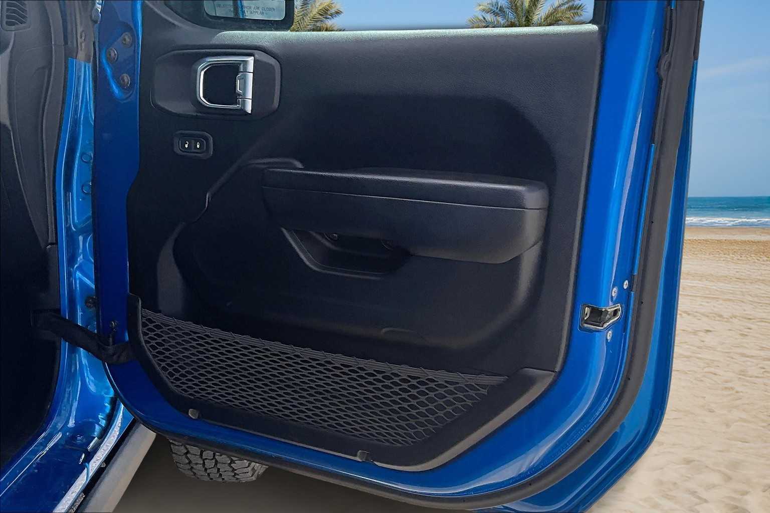 Thumbnail: 2021 Jeep Gladiator - 29