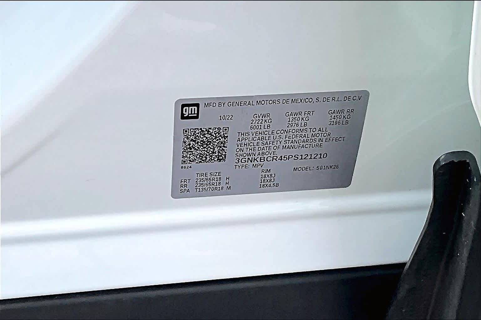 Thumbnail: 2023 Chevrolet Blazer - 21