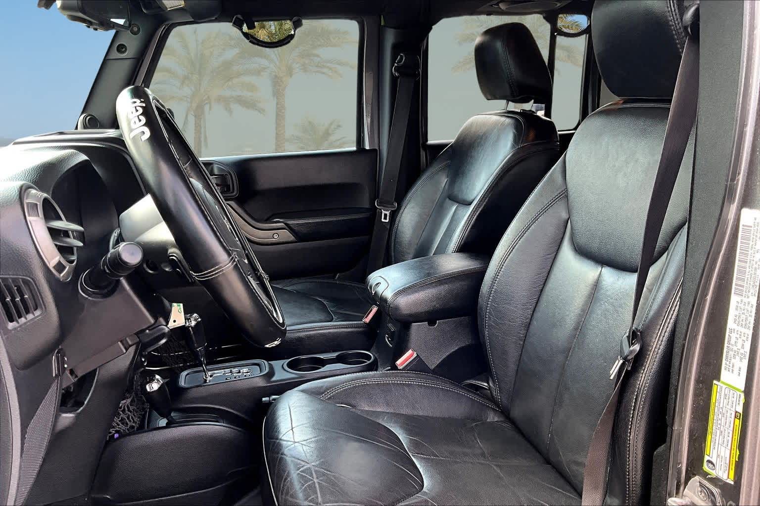 Thumbnail: 2013 Jeep Wrangler - 10