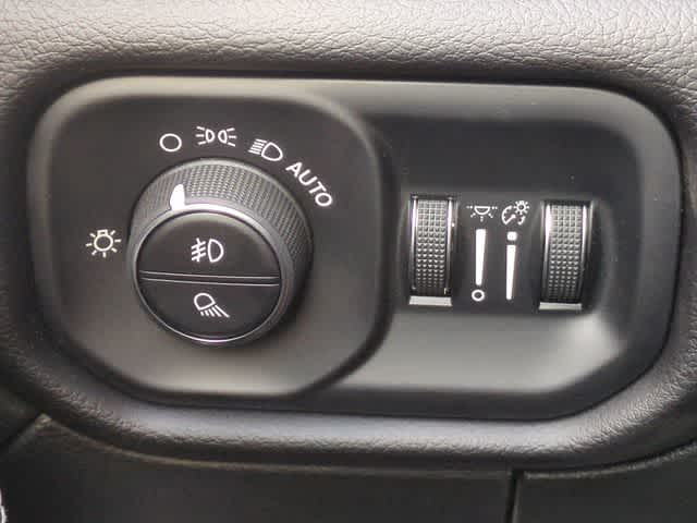 Thumbnail: 2025 RAM 2500 - 18