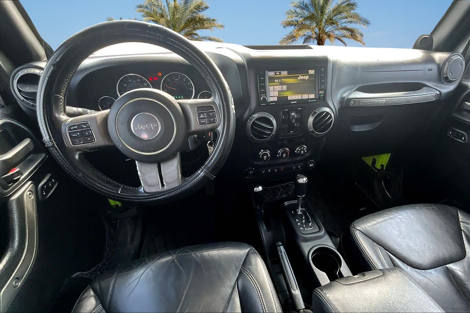 Thumbnail: 2013 Jeep Wrangler - 9