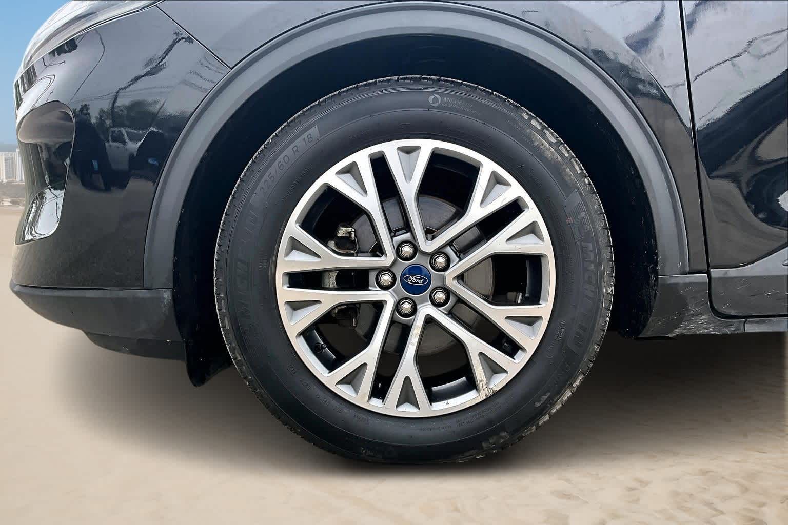 Thumbnail: 2020 Ford Escape - 7