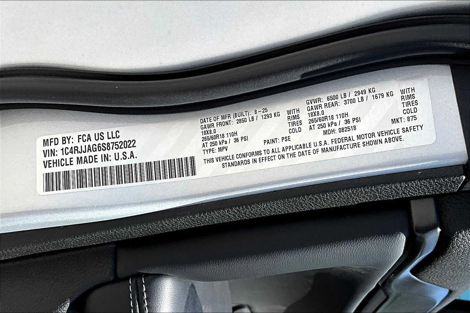 Thumbnail: 2025 Jeep Grand Cherokee - 20