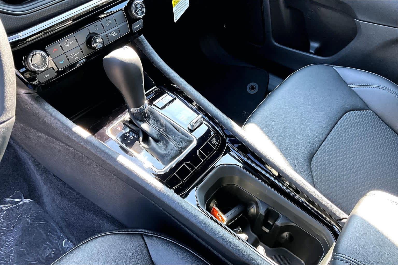 Thumbnail: 2026 Jeep Compass - 16