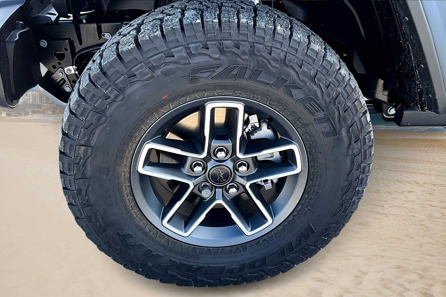 Thumbnail: 2025 Jeep Gladiator - 7