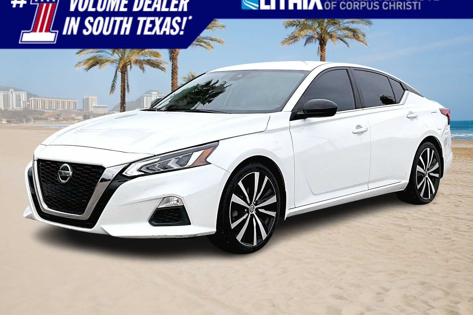 2022 Nissan Altima SR