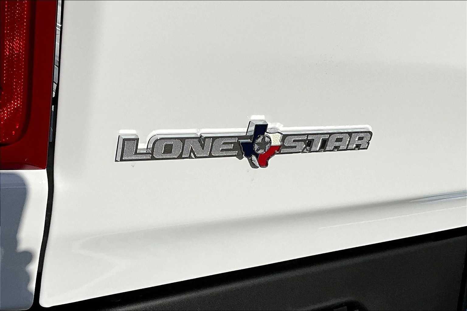 Thumbnail: 2026 RAM 1500 - 7