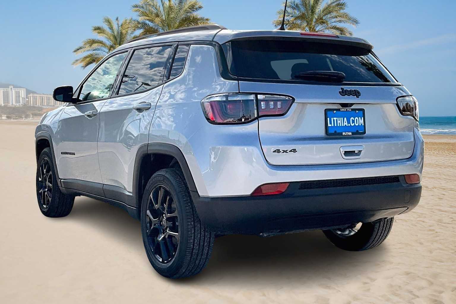 Thumbnail: 2026 Jeep Compass - 4