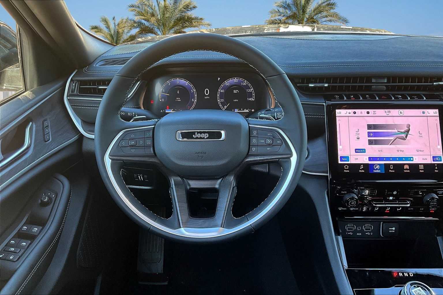 Thumbnail: 2025 Jeep Grand Cherokee - 15