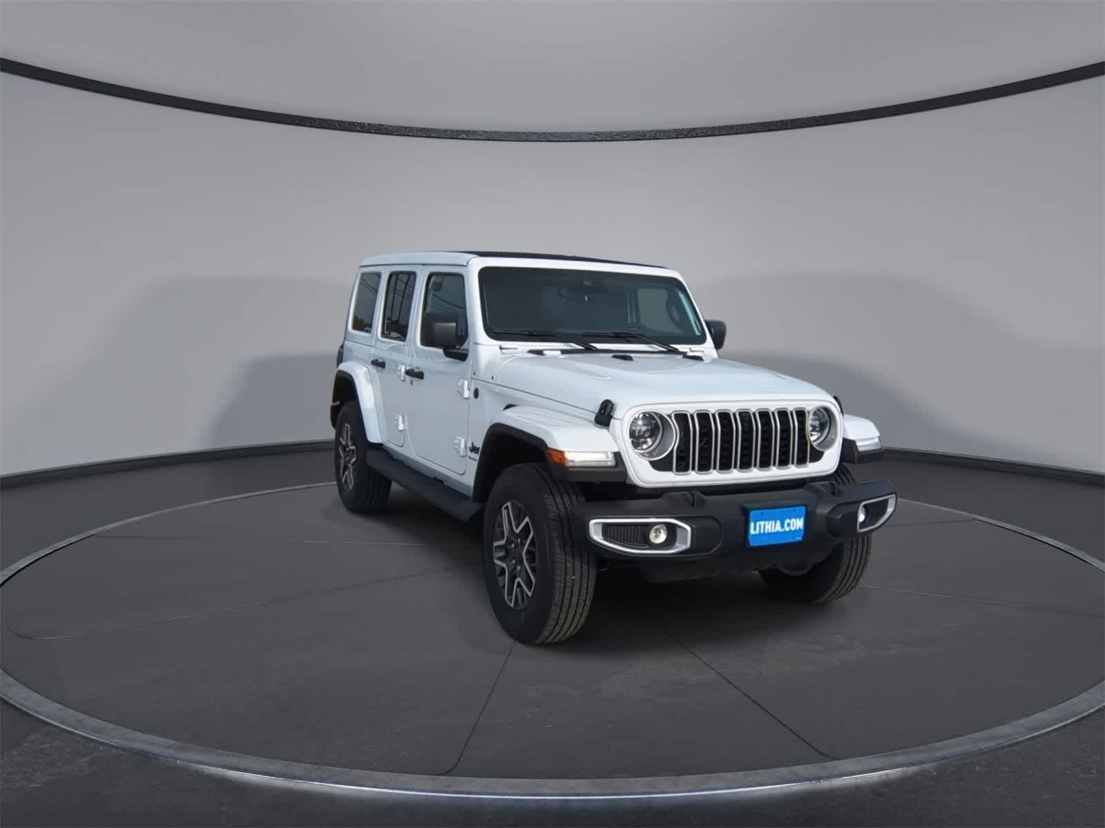 2025 Jeep Wrangler Sahara photo 2
