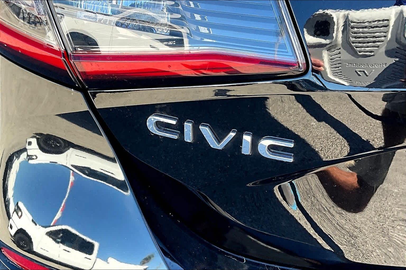 Thumbnail: 2024 Honda Civic - 7