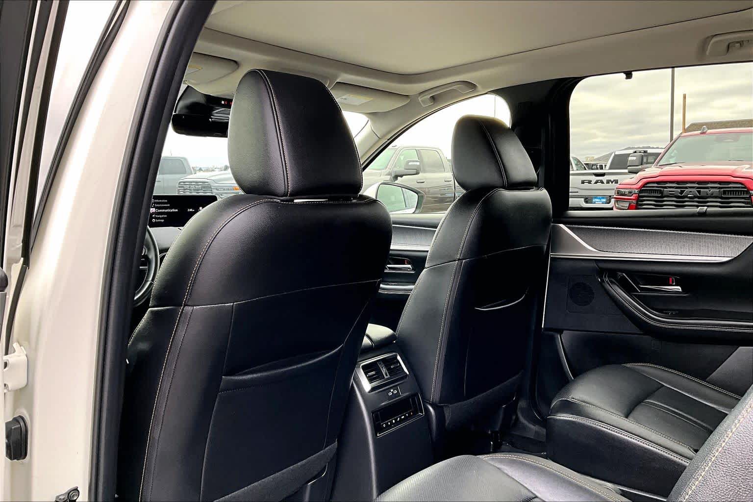 Thumbnail: 2024 Mazda CX-90 - 12