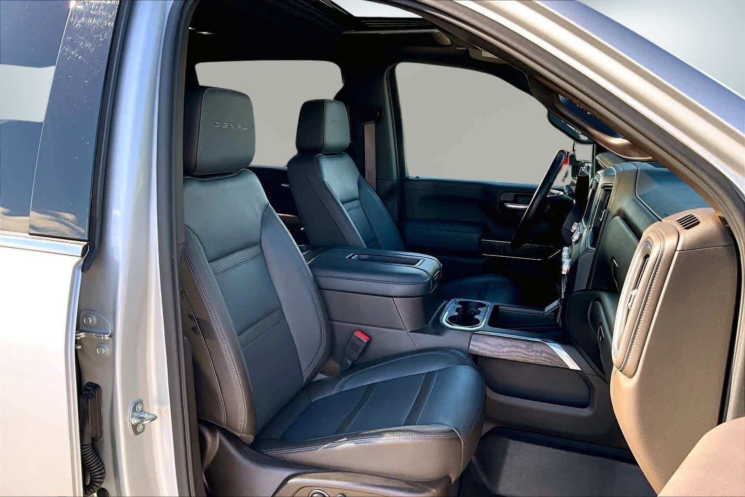 Thumbnail: 2020 GMC Sierra 3500 - 13