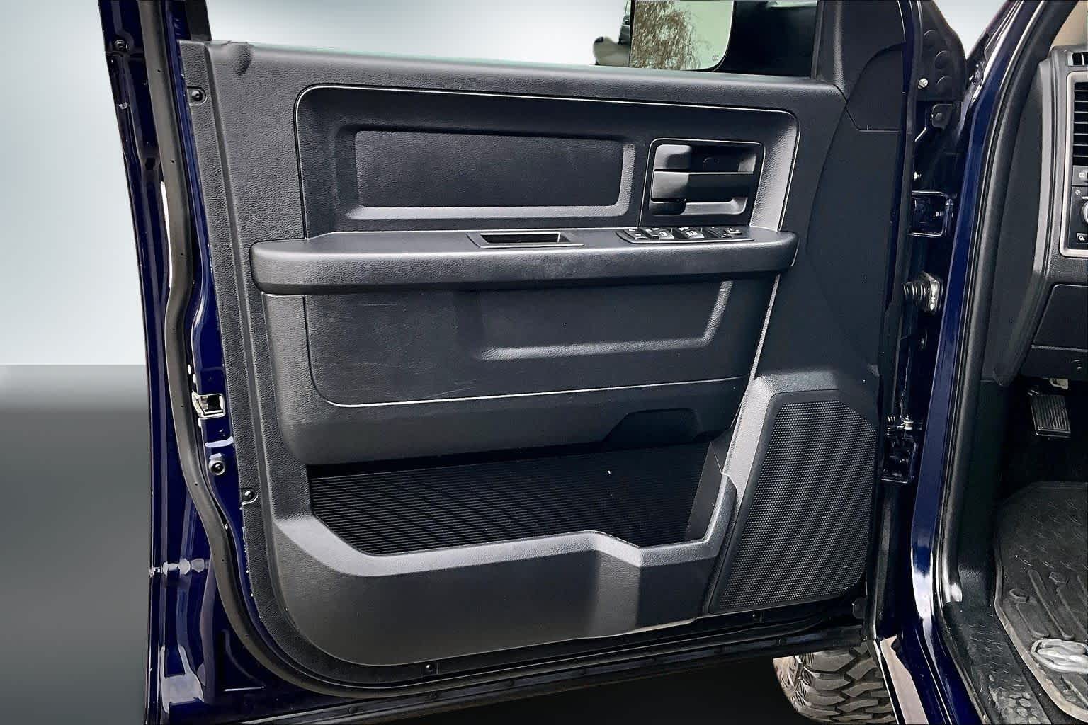 Thumbnail: 2016 RAM 1500 - 25