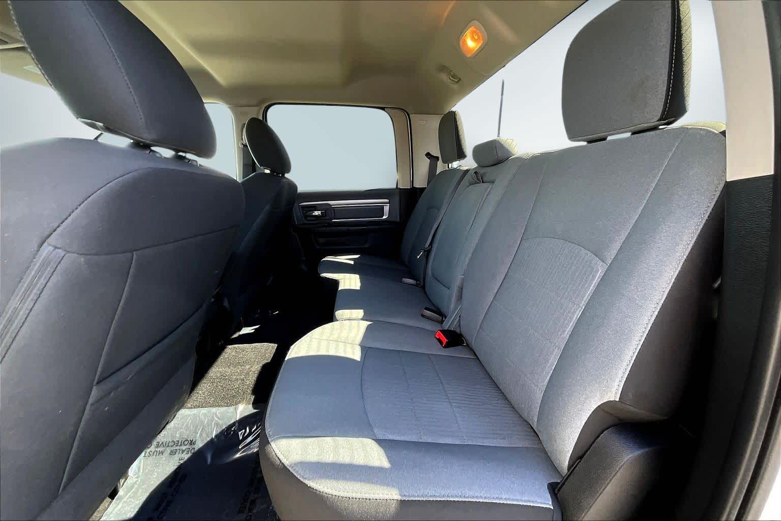 Thumbnail: 2022 RAM 1500 Classic - 29