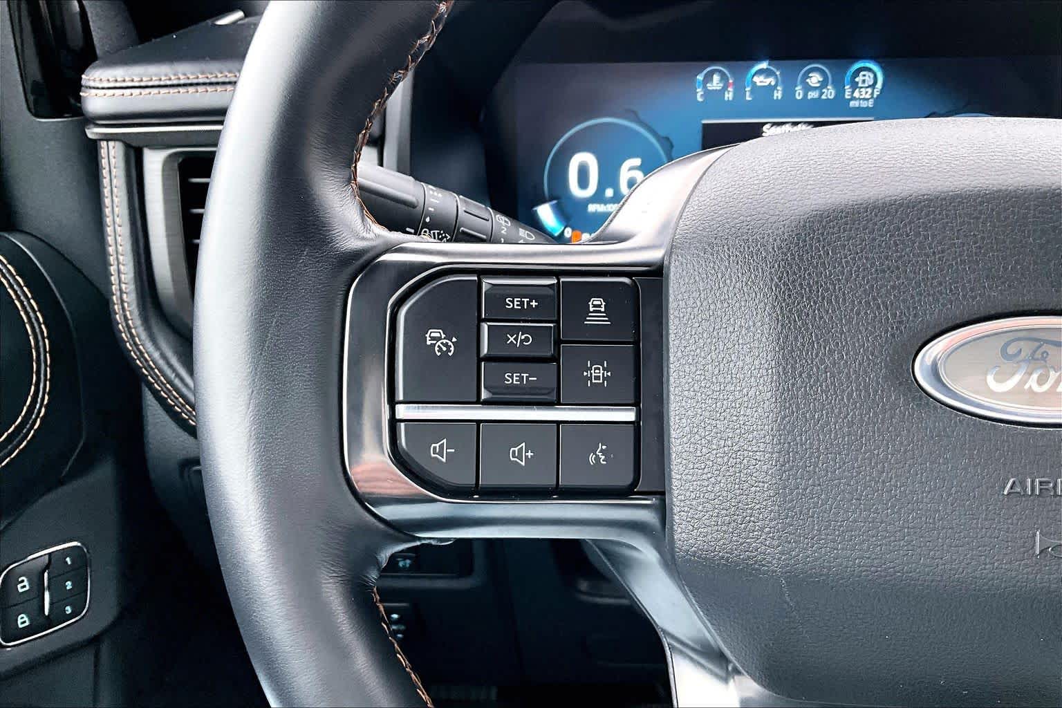 Thumbnail: 2022 Ford Expedition MAX - 24