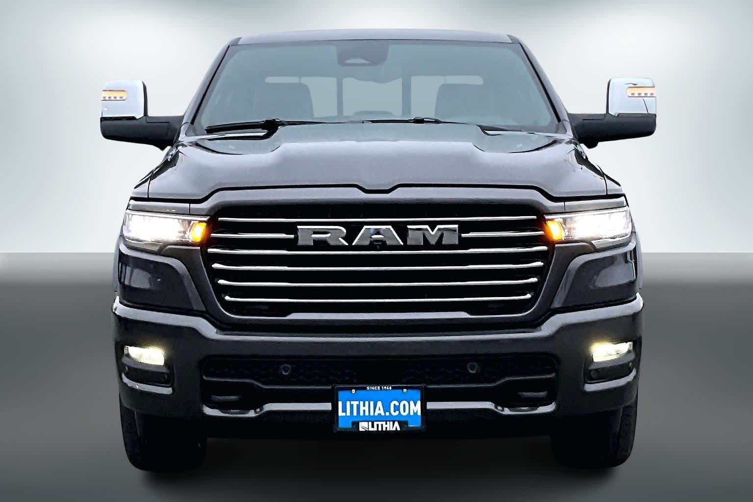 Thumbnail: 2026 RAM 1500 - 6
