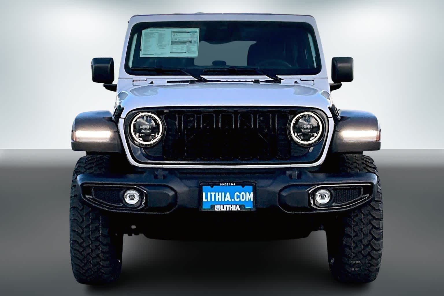 Thumbnail: 2026 Jeep Wrangler - 6