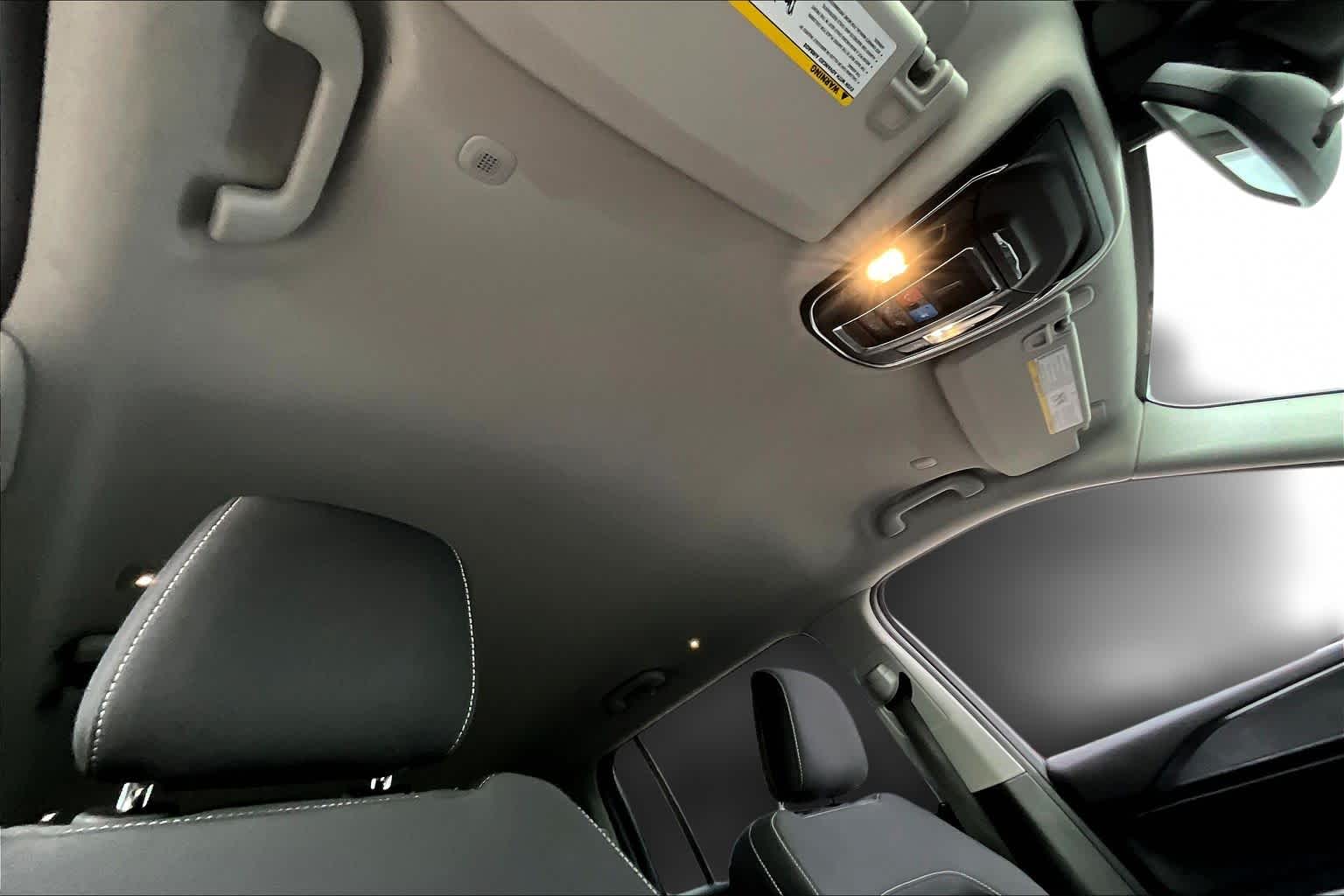 Thumbnail: 2023 Jeep Grand Cherokee - 32