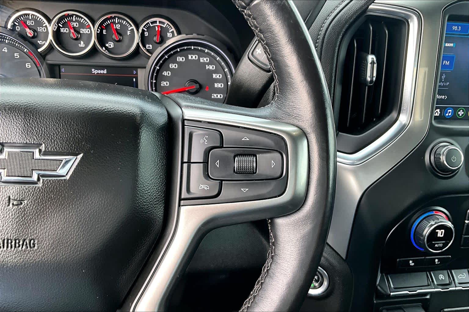 Thumbnail: 2021 Chevrolet Silverado 1500 - 25