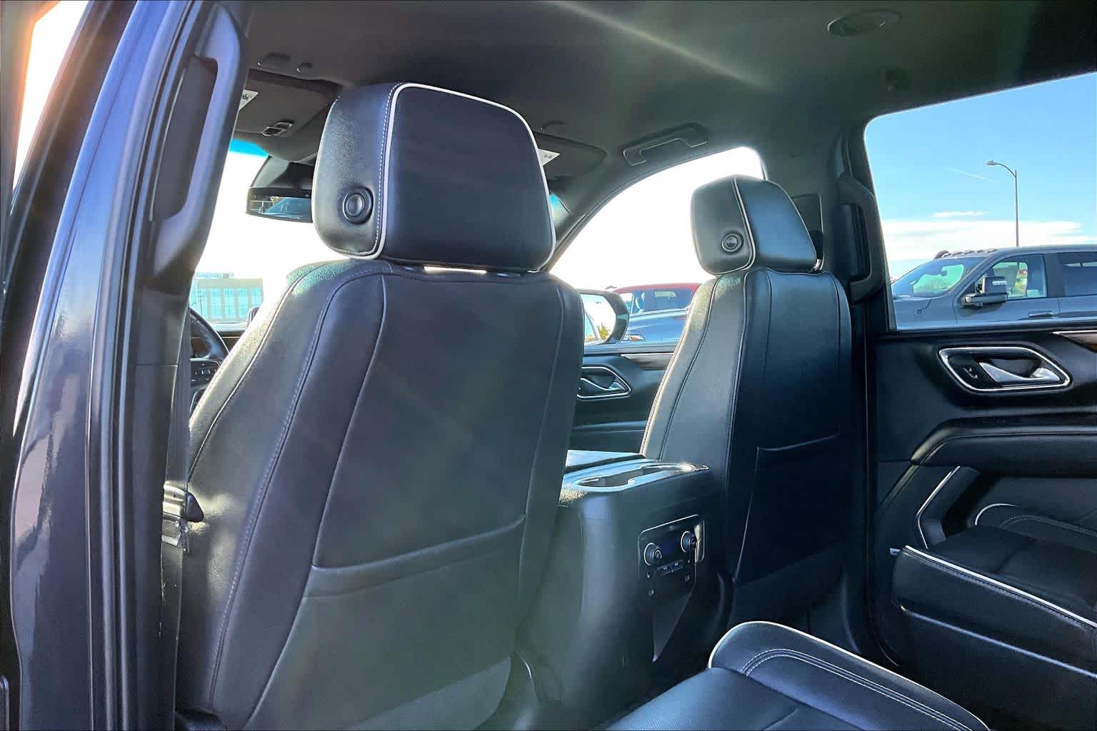 Thumbnail: 2023 Chevrolet Suburban - 12