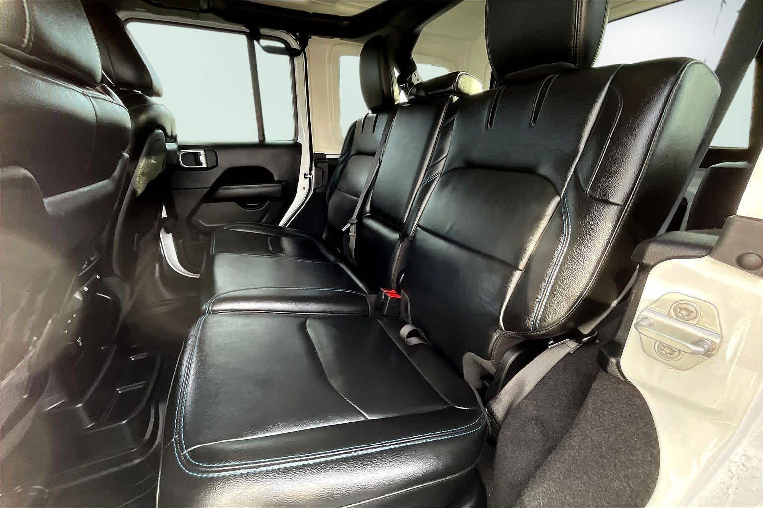 Thumbnail: 2021 Jeep Wrangler - 29