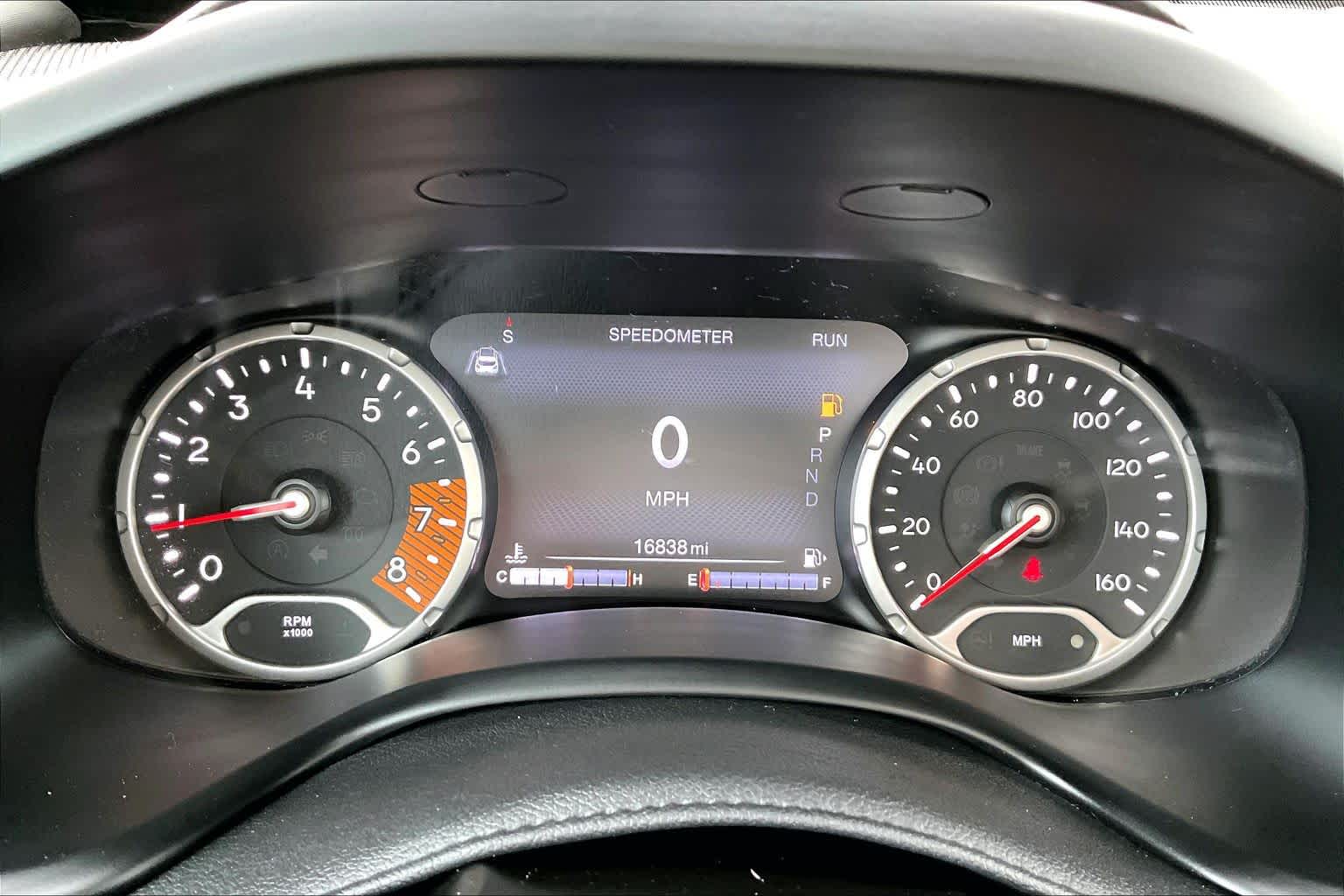 Thumbnail: 2023 Jeep Renegade - 17