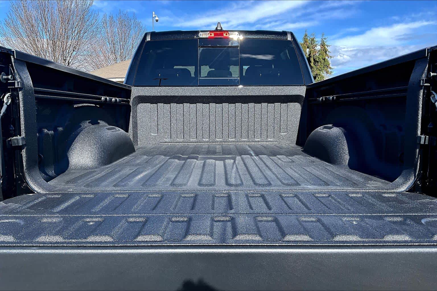 Thumbnail: 2026 RAM 1500 - 18