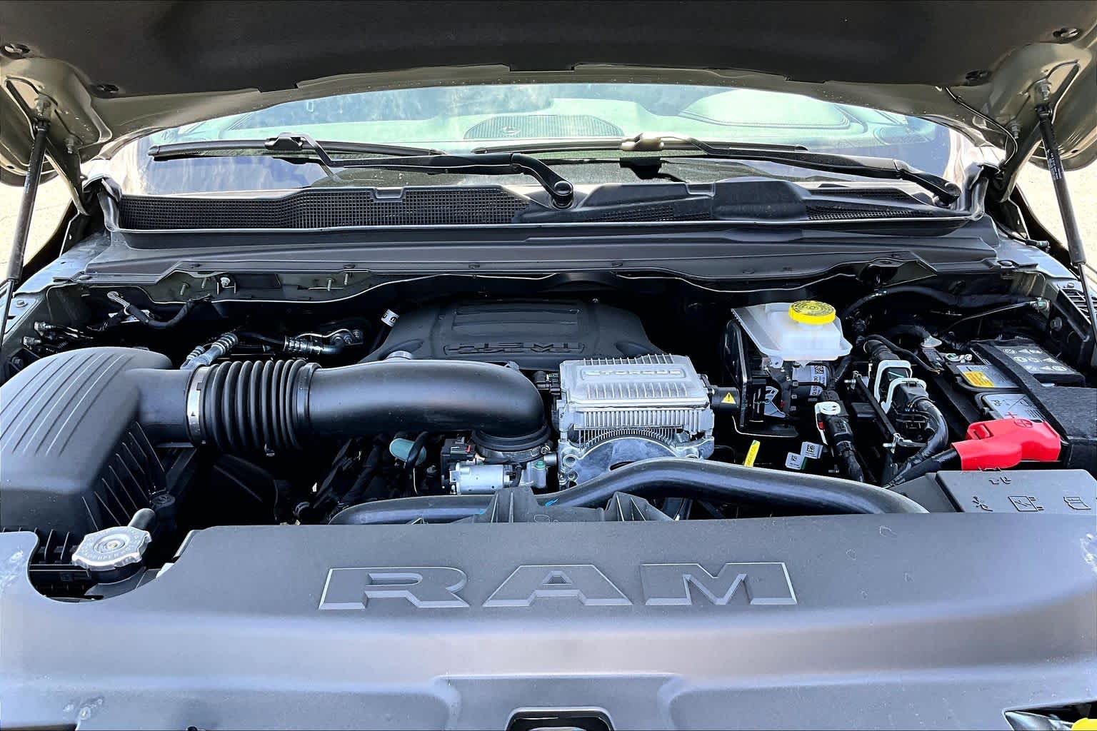 Thumbnail: 2026 RAM 1500 - 9