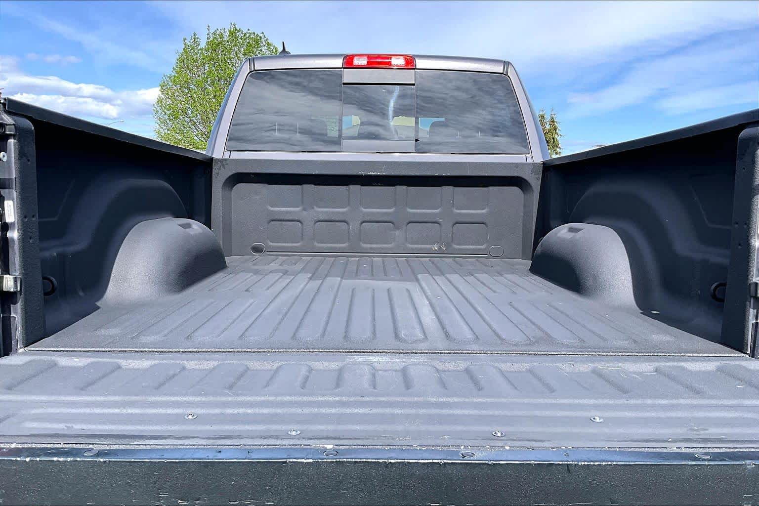 Thumbnail: 2017 RAM 1500 - 16