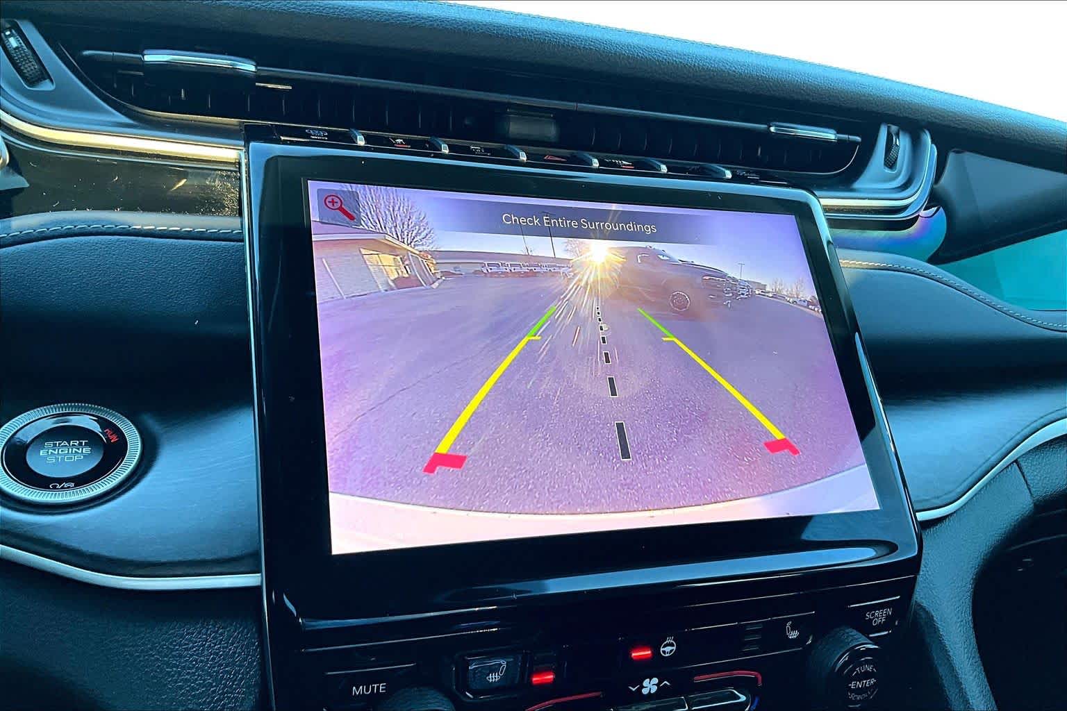 Thumbnail: 2024 Jeep Grand Cherokee - 25