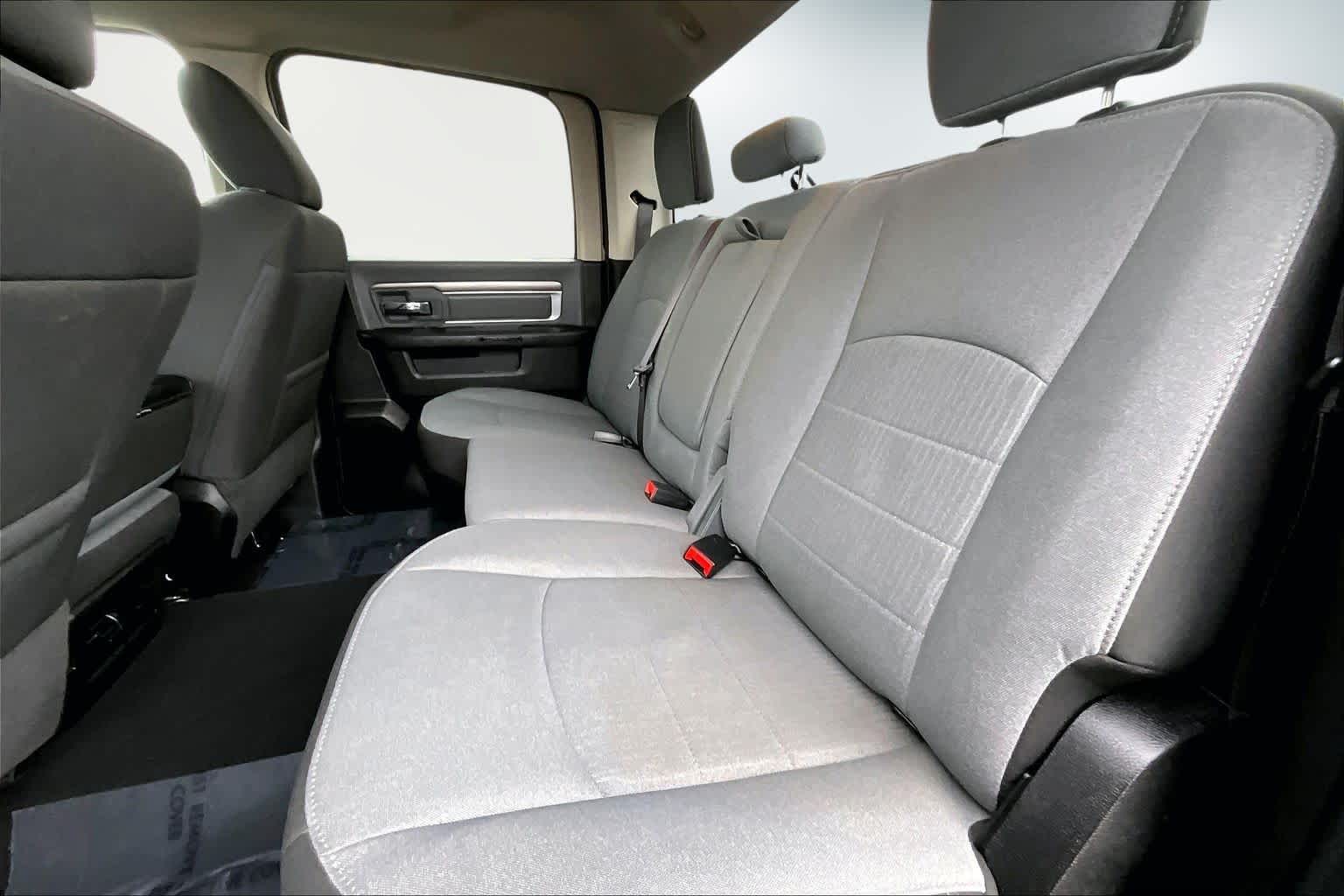 Thumbnail: 2023 RAM 1500 Classic - 29