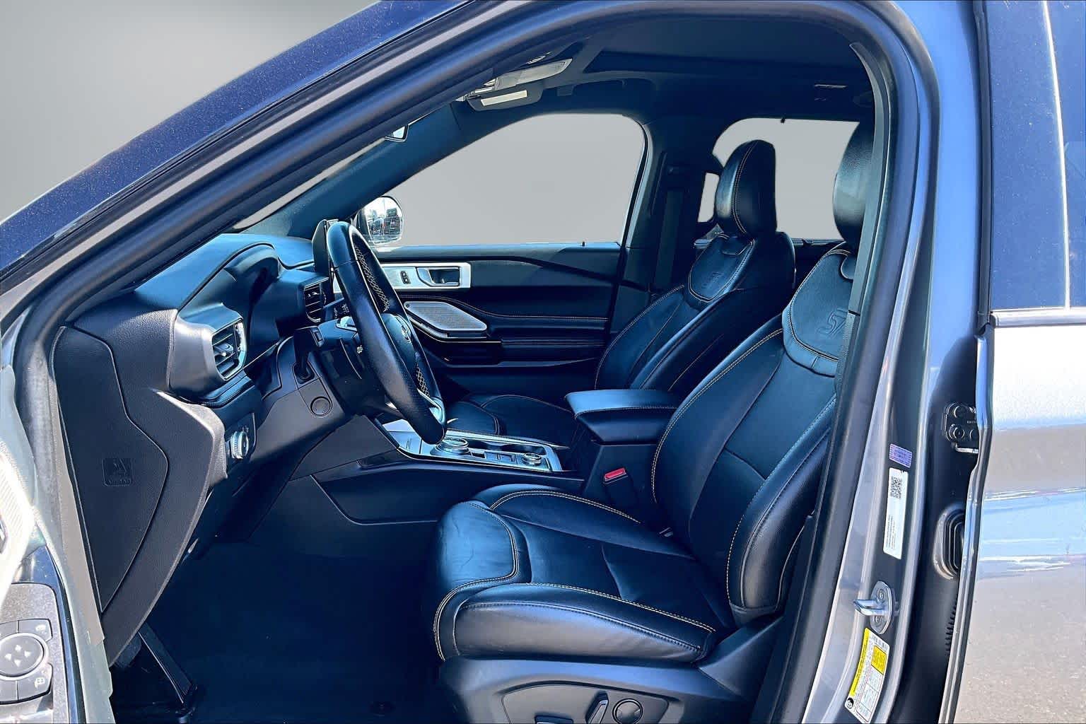 Thumbnail: 2022 Ford Explorer - 11