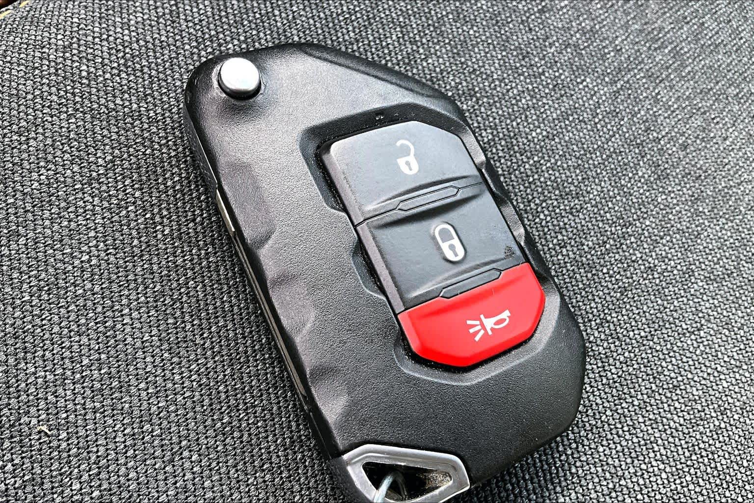 Thumbnail: 2024 Jeep Wrangler - 19