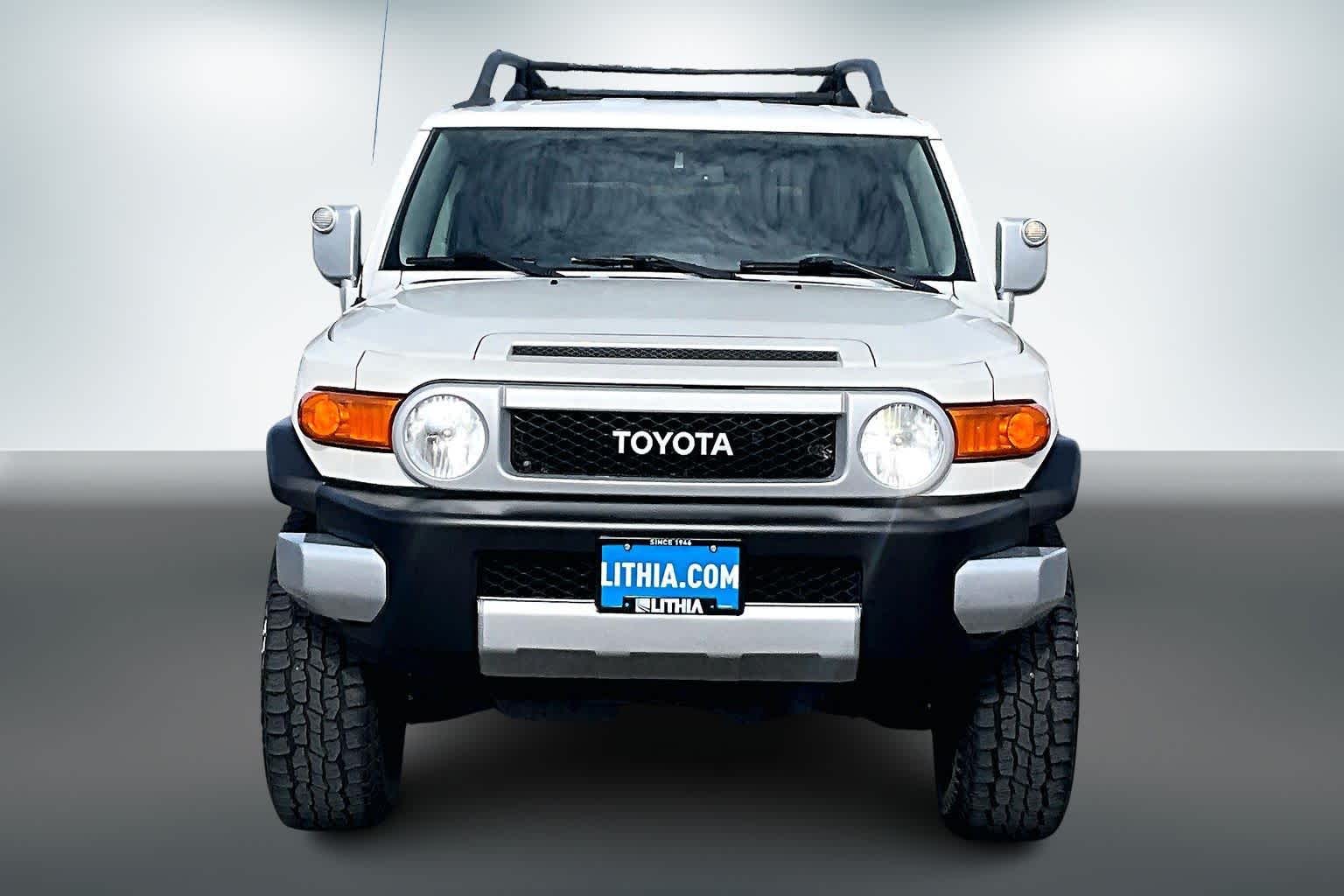 Thumbnail: 2014 Toyota FJ Cruiser - 6