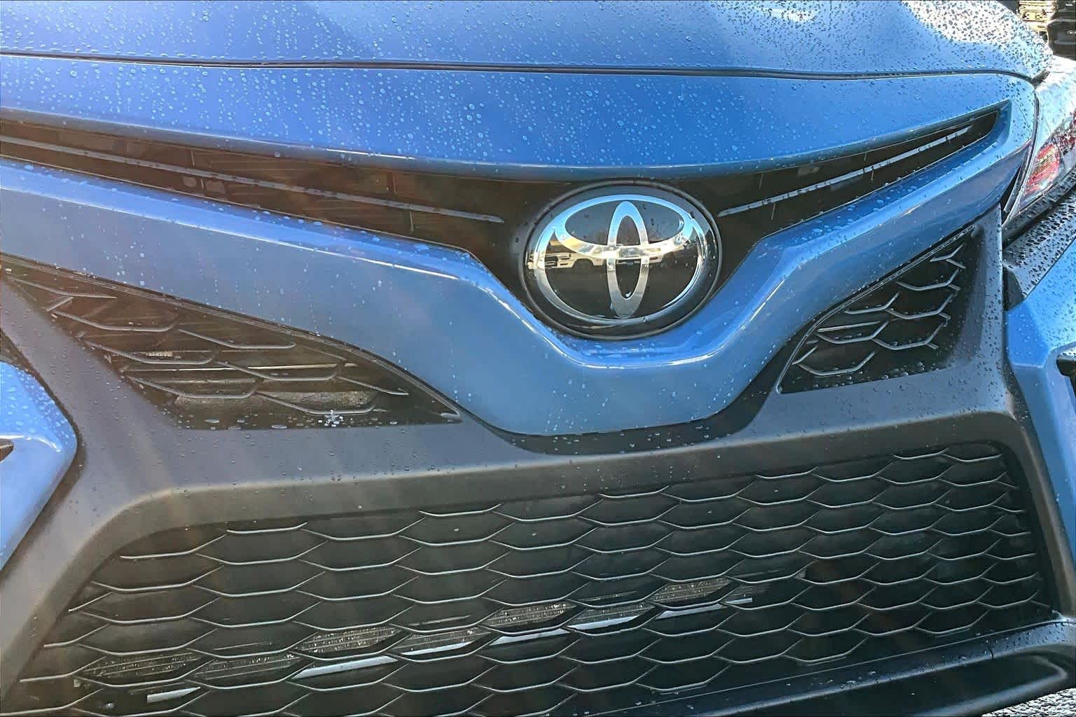 Thumbnail: 2023 Toyota Camry - 34