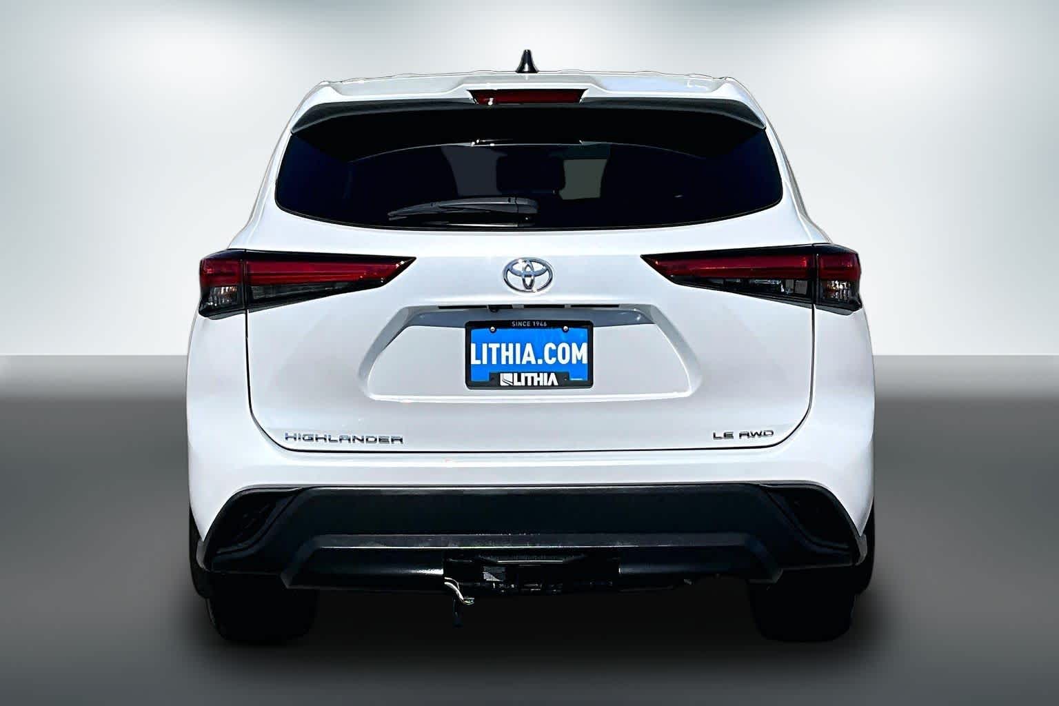 Thumbnail: 2022 Toyota Highlander - 5