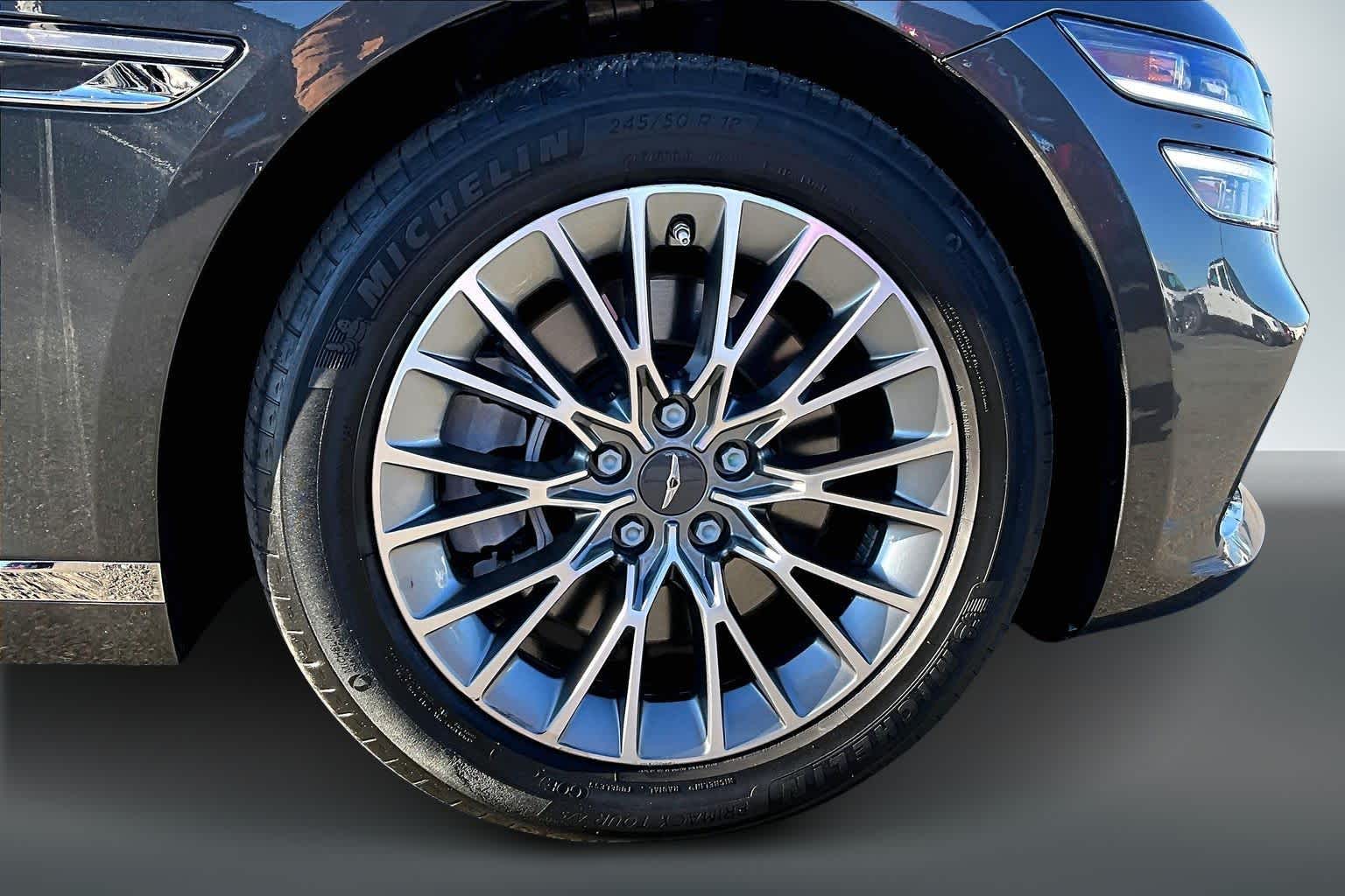 Thumbnail: 2023 Genesis G80 - 35