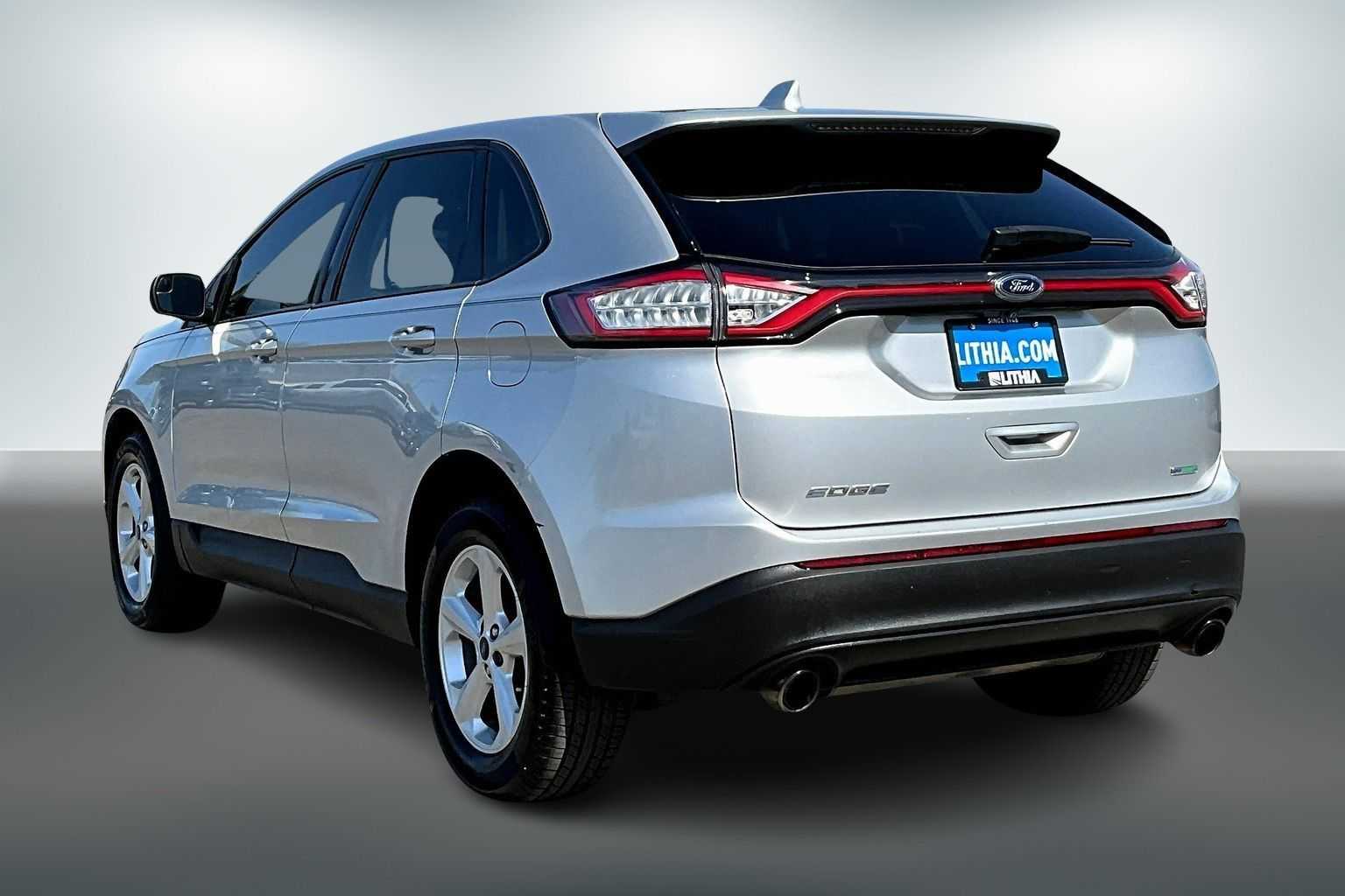 Thumbnail: 2017 Ford Edge - 3