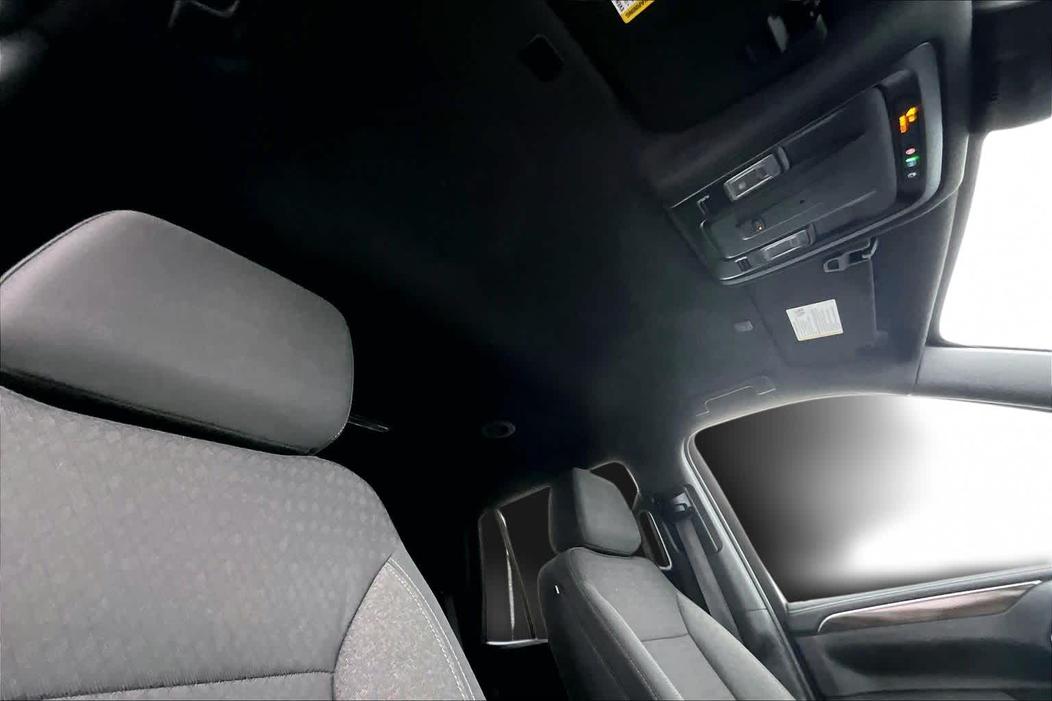 Thumbnail: 2023 GMC Yukon - 32